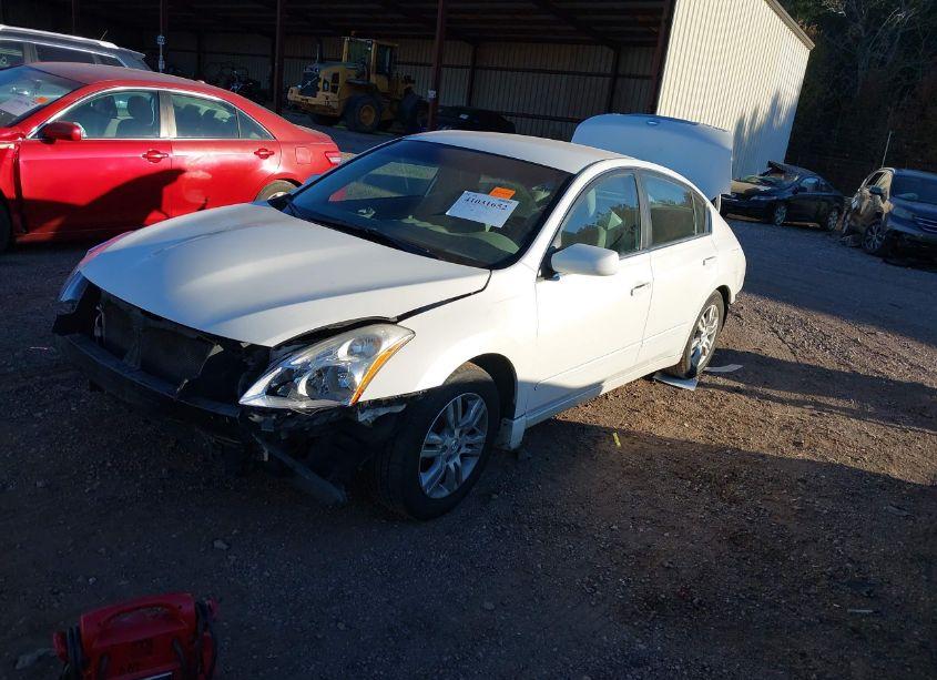Photo 2 of 2011 Nissan Altima 2.5 S (VIN 1N4AL2AP7BN400409)