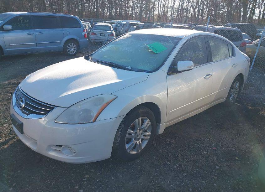 Photo 2 of 2011 Nissan Altima 2.5 S (VIN 1N4AL2AP7BN447715)