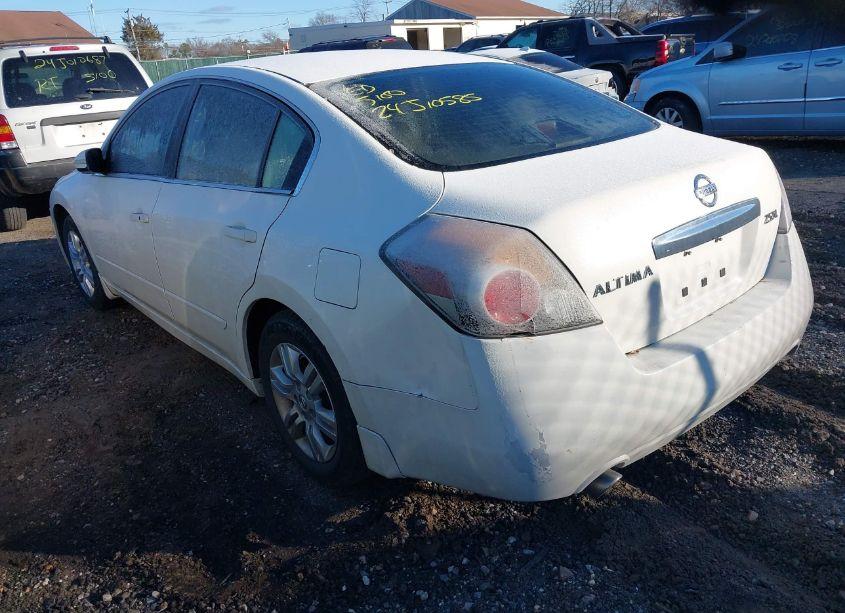 Photo 3 of 2011 Nissan Altima 2.5 S (VIN 1N4AL2AP7BN447715)