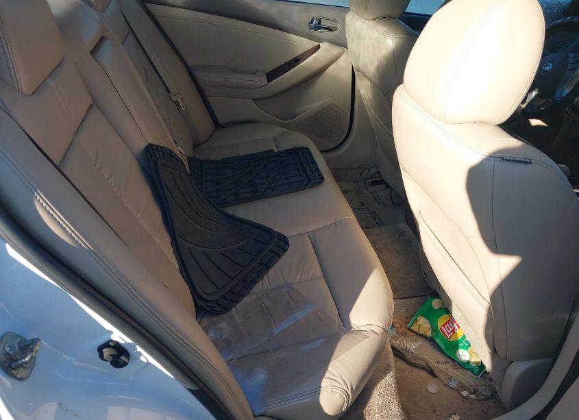 Photo 8 of 2011 Nissan Altima 2.5 S (VIN 1N4AL2AP7BN447715)