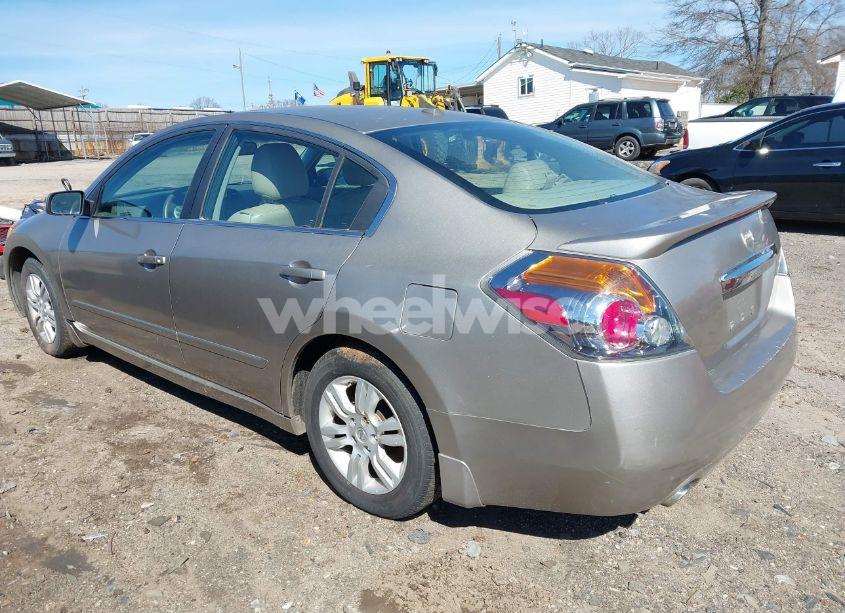 Photo 3 of 2011 Nissan Altima 2.5 S (VIN 1N4AL2AP7BN468449)