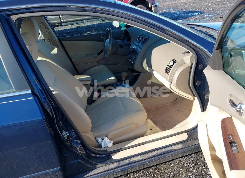 Photo 5 of 2011 Nissan Altima 2.5 S (VIN 1N4AL2AP7BN494792)