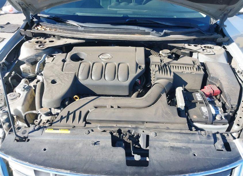 Photo 10 of 2011 Nissan Altima 2.5 S (VIN 1N4AL2AP7BN503569)