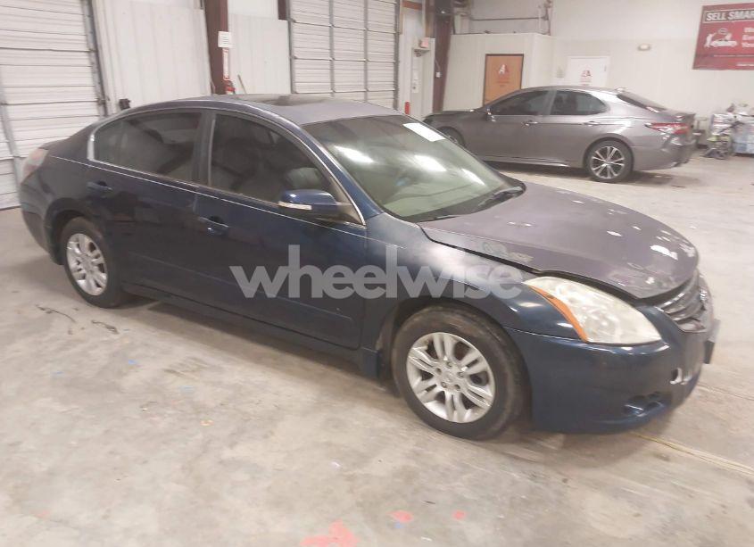 2011 Nissan Altima 2.5 S (VIN 1N4AL2AP7BN511347) main photo