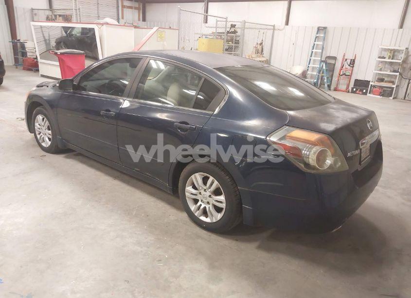 Photo 3 of 2011 Nissan Altima 2.5 S (VIN 1N4AL2AP7BN511347)