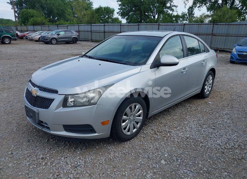 Photo 2 of 2011 Chevrolet Cruze 1LT (VIN 1N4AL2AP7CC******)
