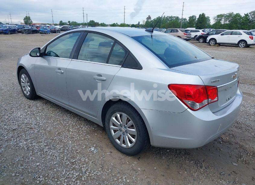 Photo 3 of 2011 Chevrolet Cruze 1LT (VIN 1N4AL2AP7CC******)