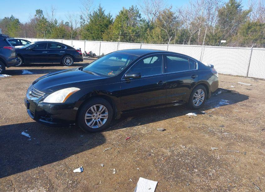 Photo 2 of 2012 Nissan Altima 2.5 S (VIN 1N4AL2AP7CC118106)