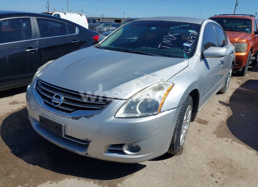 Photo 2 of 2012 Nissan Altima 2.5 S (VIN 1N4AL2AP7CC126478)