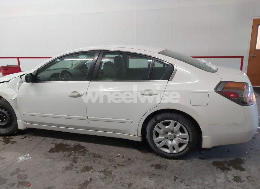 Photo 15 of 2012 Nissan Altima 2.5 S (VIN 1N4AL2AP7CC136833)