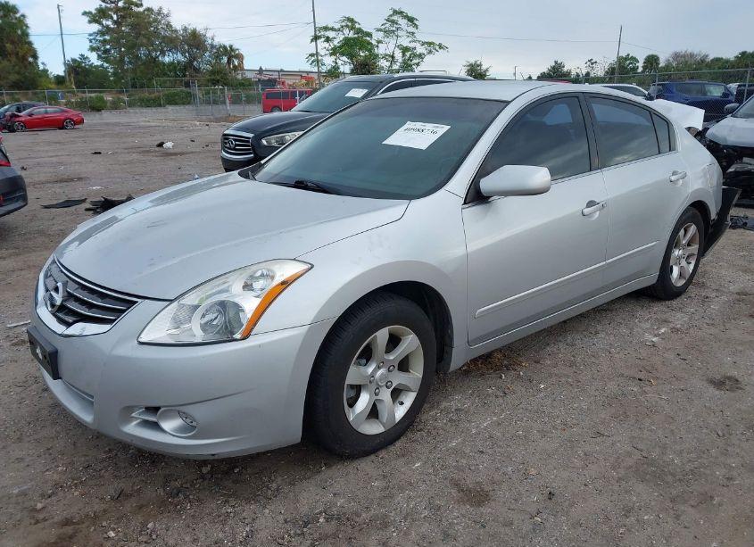 Photo 2 of 2012 Nissan Altima 2.5 S (VIN 1N4AL2AP7CC199799)