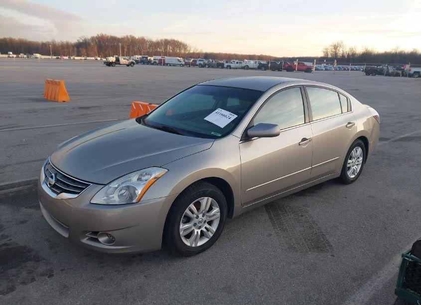 Photo 2 of 2012 Nissan Altima 2.5 S (VIN 1N4AL2AP7CC206234)