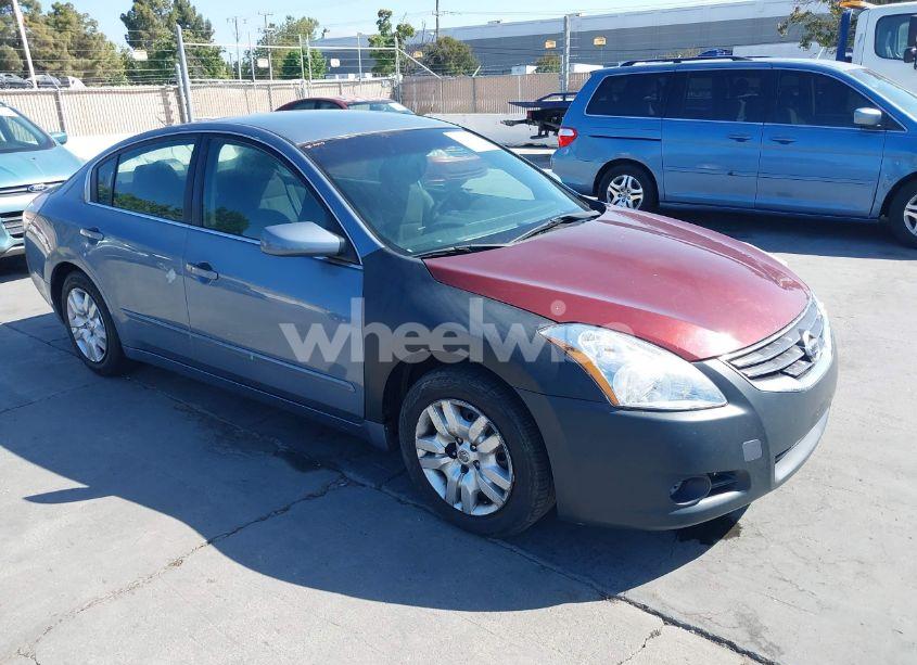2012 Nissan Altima 2.5 S (VIN 1N4AL2AP7CN504027) main photo