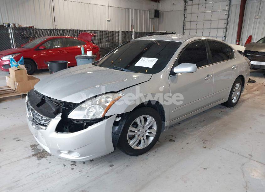 Photo 2 of 2012 Nissan Altima 2.5 S (VIN 1N4AL2AP7CN521684)