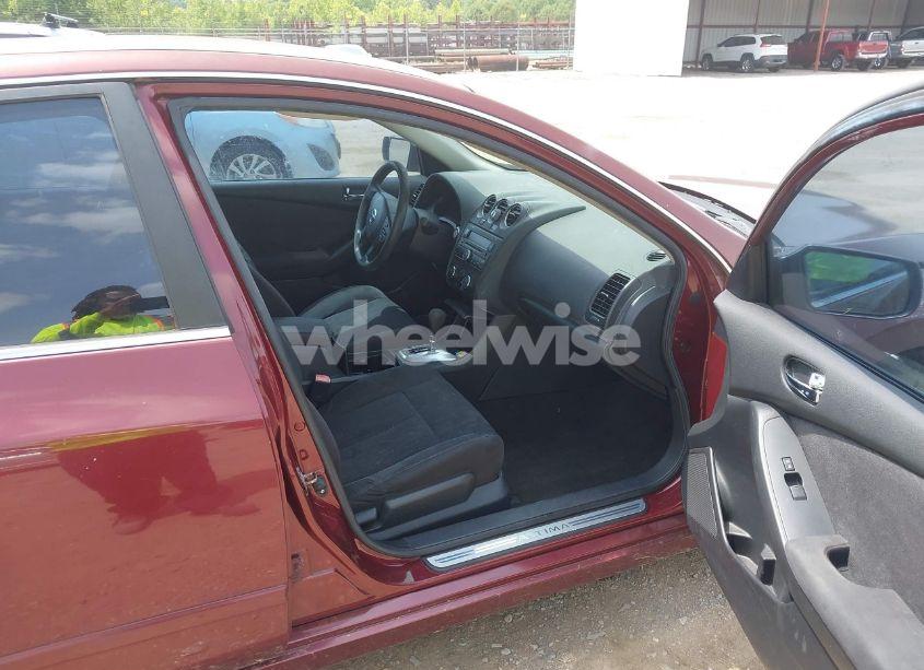 Photo 5 of 2010 Nissan Altima S (VIN 1N4AL2AP8AC138104)