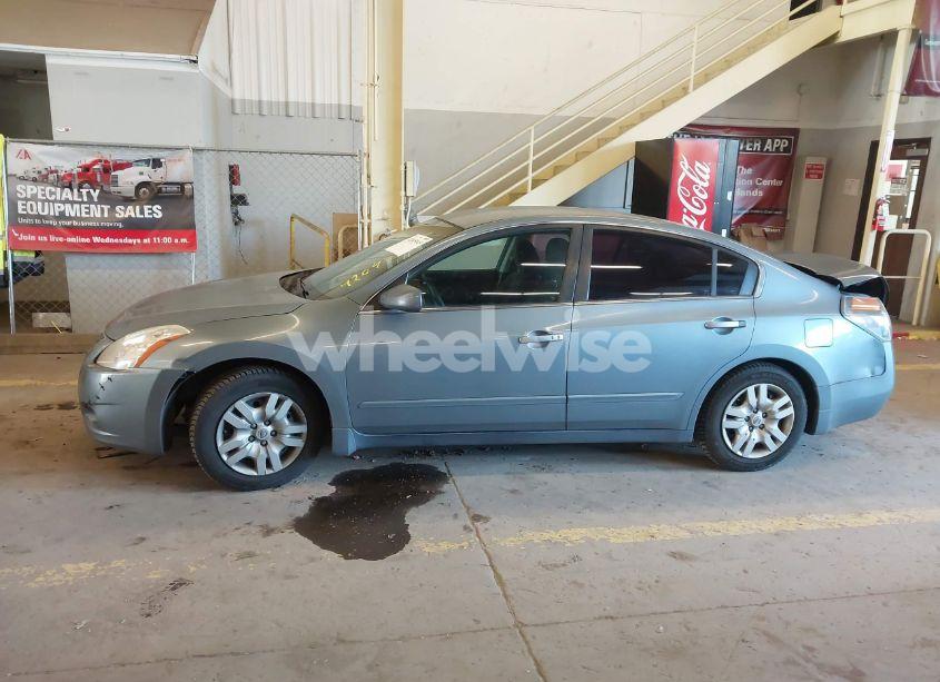 Photo 14 of 2010 Nissan Altima 2.5 S (VIN 1N4AL2AP8AN407352)