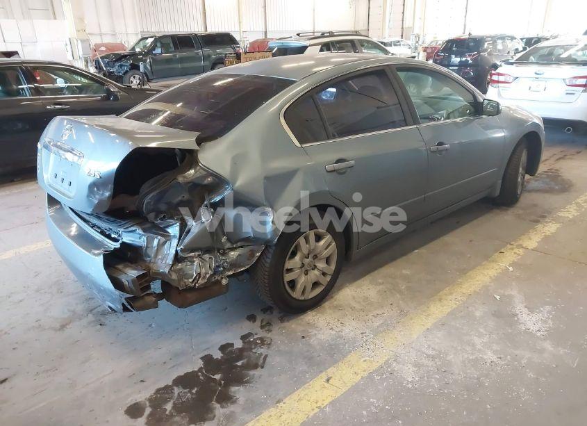 Photo 4 of 2010 Nissan Altima 2.5 S (VIN 1N4AL2AP8AN407352)