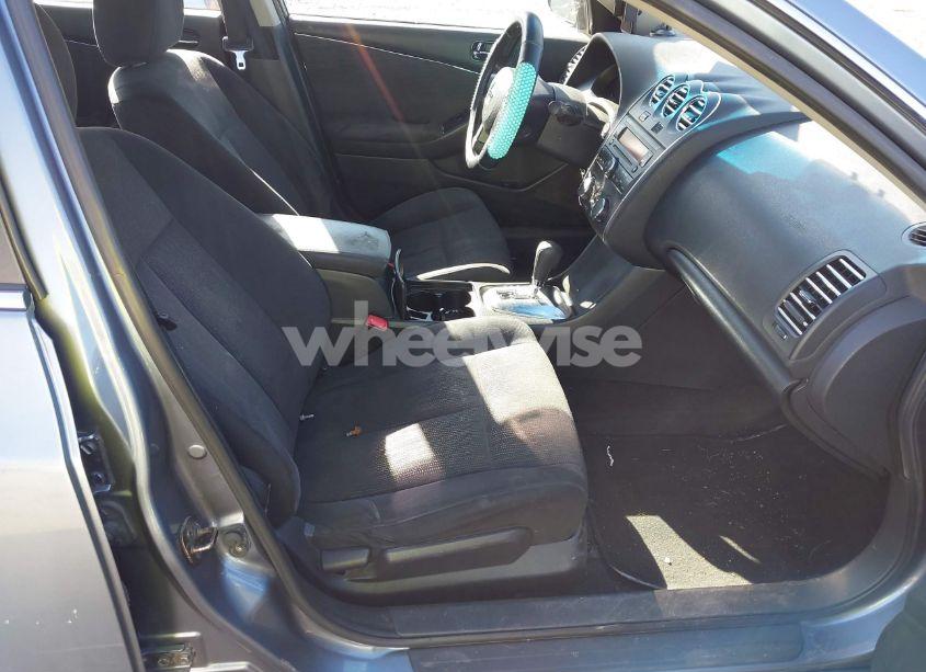 Photo 5 of 2010 Nissan Altima 2.5 S (VIN 1N4AL2AP8AN438133)