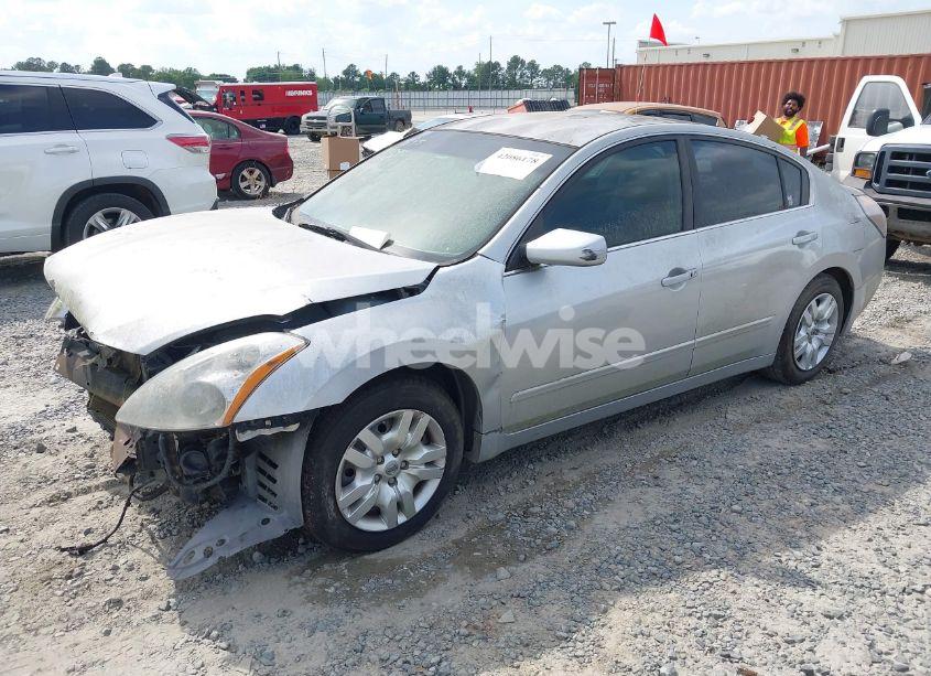 Photo 2 of 2010 Nissan Altima 2.5 S (VIN 1N4AL2AP8AN459645)