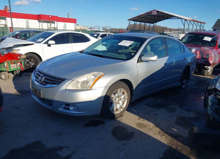 Photo 2 of 2010 Nissan Altima 2.5 (VIN 1N4AL2AP8AN461086)