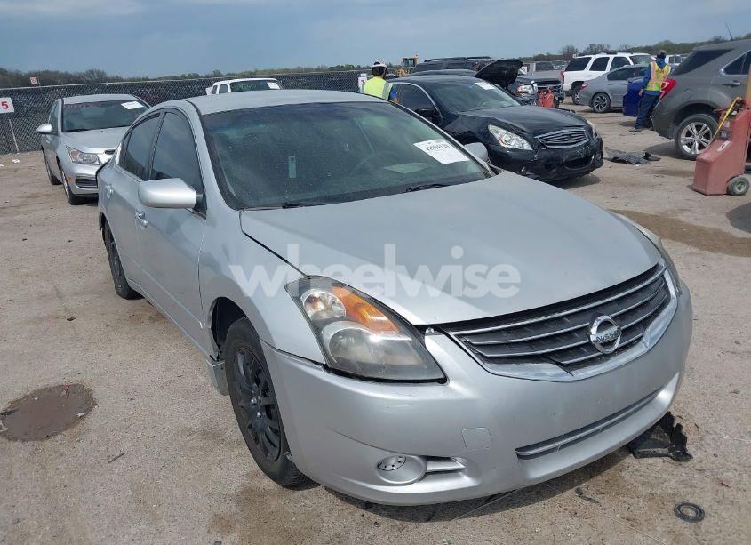 2010 Nissan Altima S (VIN 1N4AL2AP8AN465378) main photo