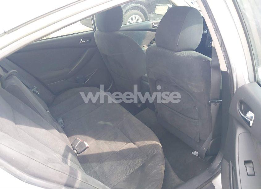 Photo 8 of 2010 Nissan Altima S (VIN 1N4AL2AP8AN465378)