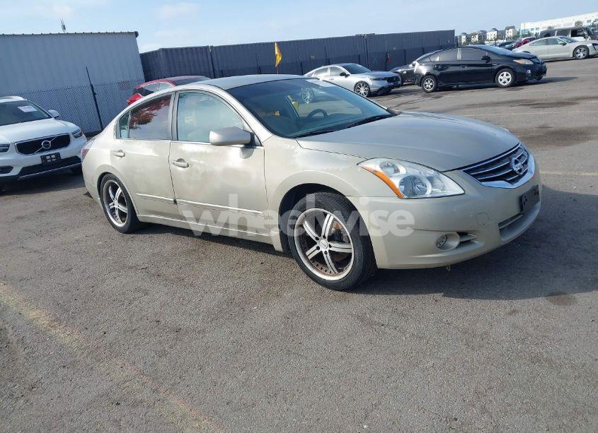 2010 Nissan Altima 2.5 S (VIN 1N4AL2AP8AN477109) main photo