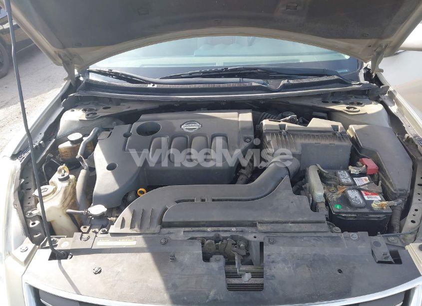 Photo 10 of 2010 Nissan Altima 2.5 S (VIN 1N4AL2AP8AN477109)