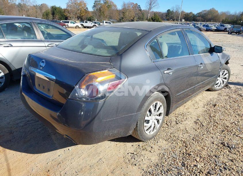 Photo 4 of 2010 Nissan Altima 2.5 (VIN 1N4AL2AP8AN483198)