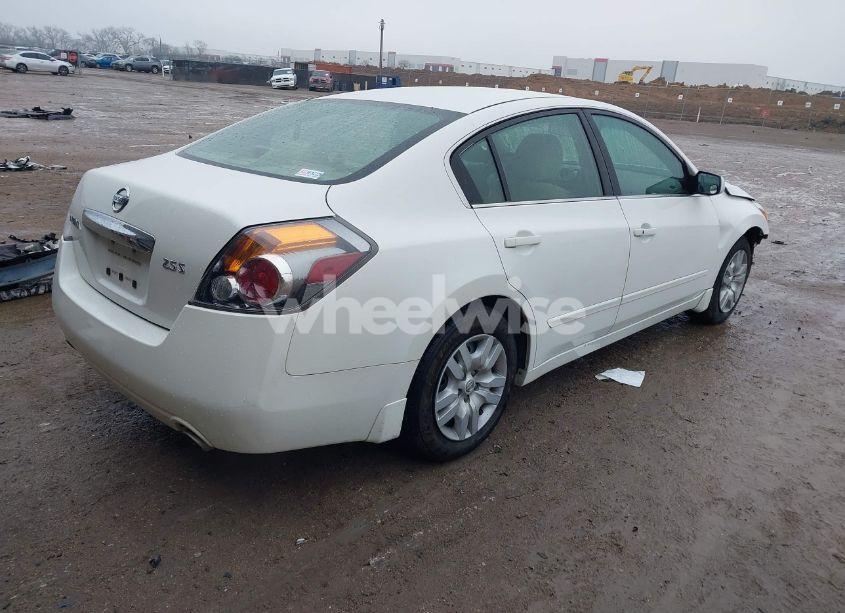 Photo 4 of 2010 Nissan Altima 2.5 S (VIN 1N4AL2AP8AN531377)