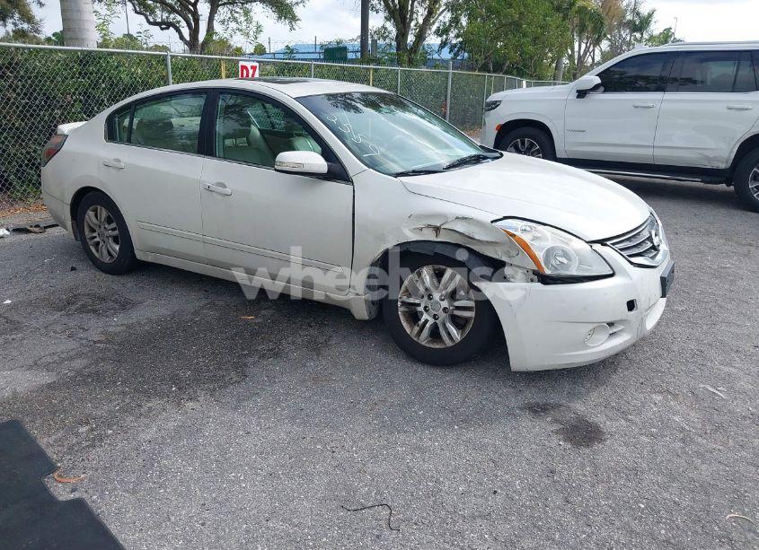 2010 Nissan Altima 2.5 S (VIN 1N4AL2AP8AN532559) main photo