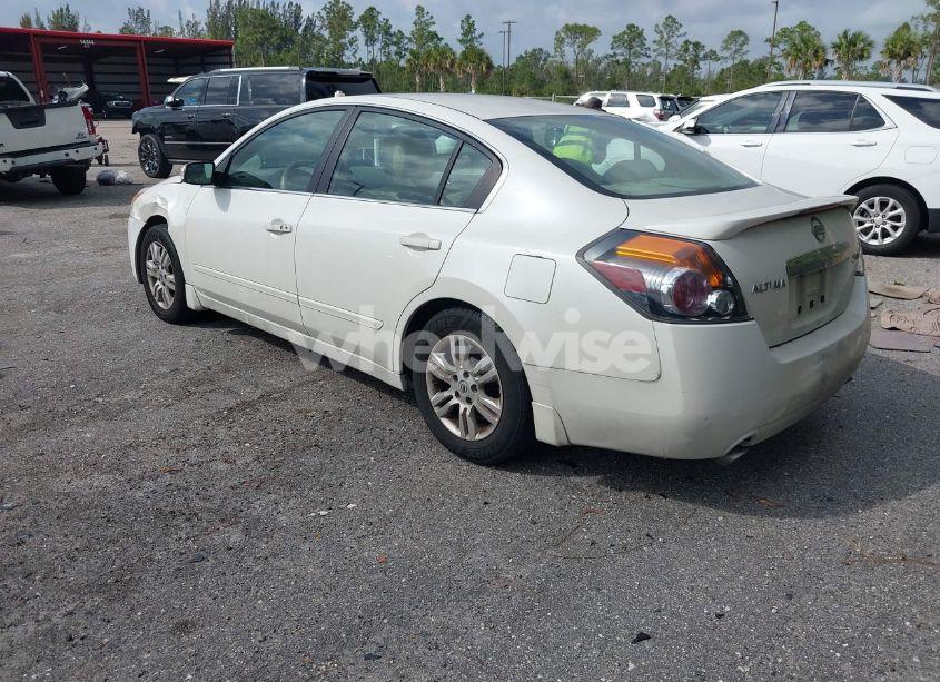 Photo 3 of 2010 Nissan Altima 2.5 S (VIN 1N4AL2AP8AN532559)