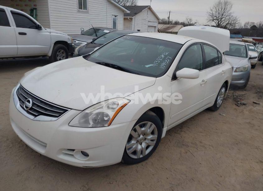 Photo 2 of 2011 Nissan Altima 2.5 S (VIN 1N4AL2AP8BC109557)