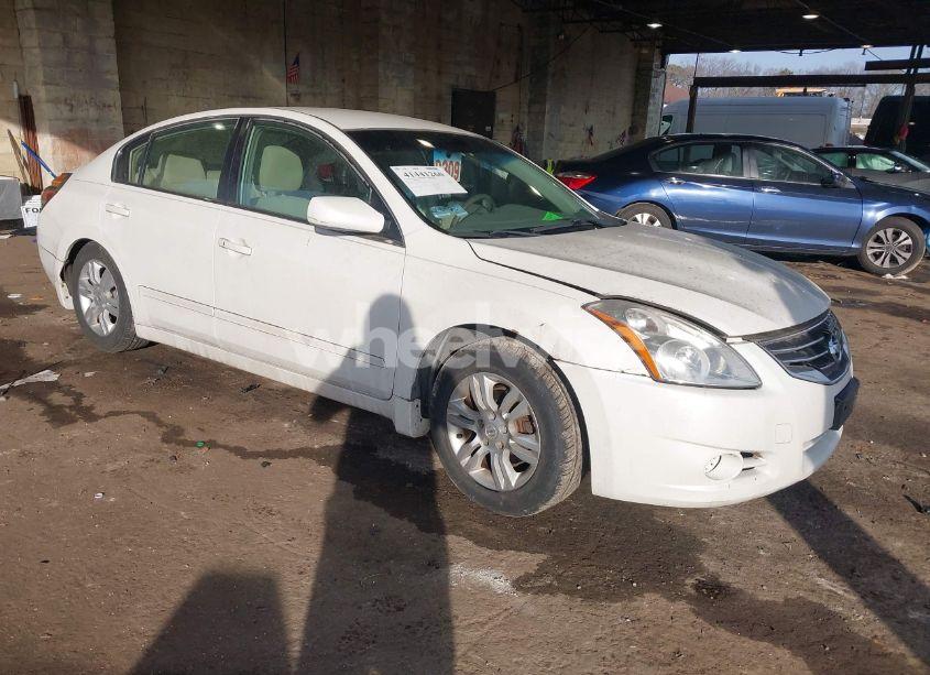 2011 Nissan Altima 2.5 S (VIN 1N4AL2AP8BC109865) main photo