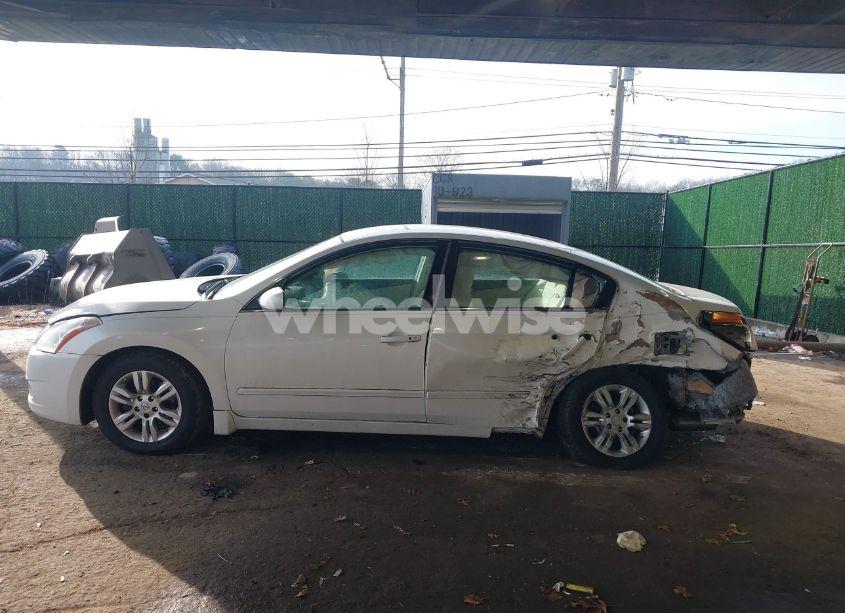 Photo 15 of 2011 Nissan Altima 2.5 S (VIN 1N4AL2AP8BC109865)