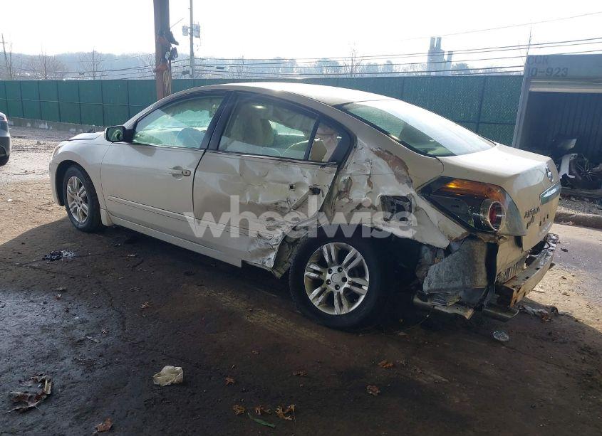 Photo 3 of 2011 Nissan Altima 2.5 S (VIN 1N4AL2AP8BC109865)