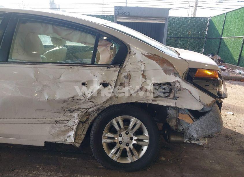 Photo 6 of 2011 Nissan Altima 2.5 S (VIN 1N4AL2AP8BC109865)