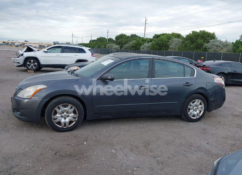 Photo 14 of 2011 Nissan Altima 2.5 S (VIN 1N4AL2AP8BC134670)