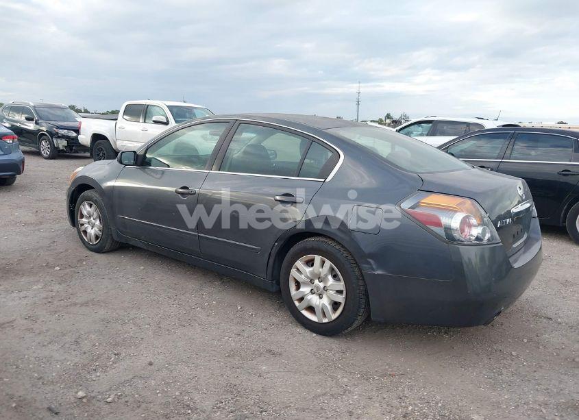 Photo 3 of 2011 Nissan Altima 2.5 S (VIN 1N4AL2AP8BC134670)