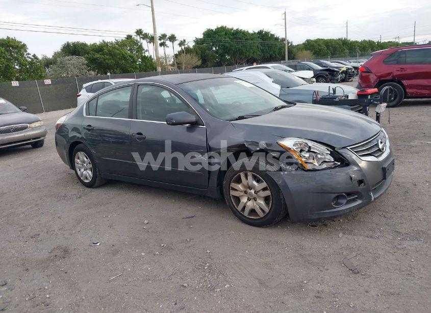 Photo 6 of 2011 Nissan Altima 2.5 S (VIN 1N4AL2AP8BC134670)