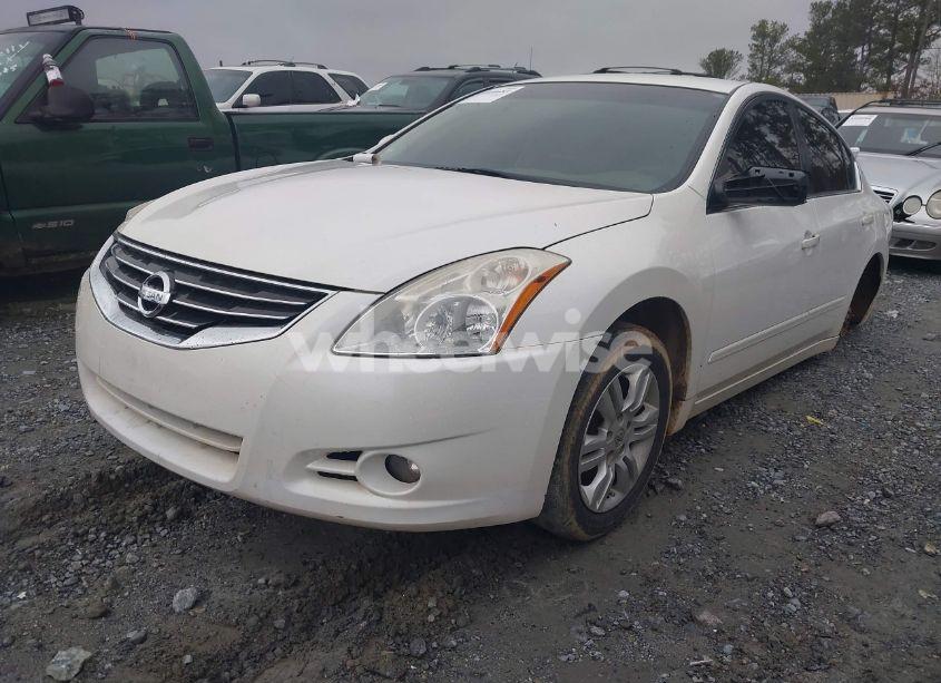 Photo 2 of 2011 Nissan Altima 2.5 S (VIN 1N4AL2AP8BC138346)