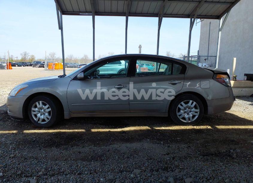 Photo 15 of 2011 Nissan Altima 2.5 S (VIN 1N4AL2AP8BC143952)