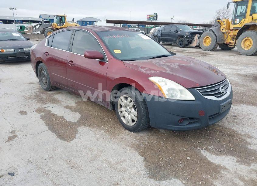 2011 Nissan Altima 2.5 S (VIN 1N4AL2AP8BC153428) main photo