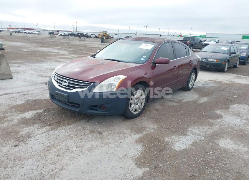 Photo 2 of 2011 Nissan Altima 2.5 S (VIN 1N4AL2AP8BC153428)