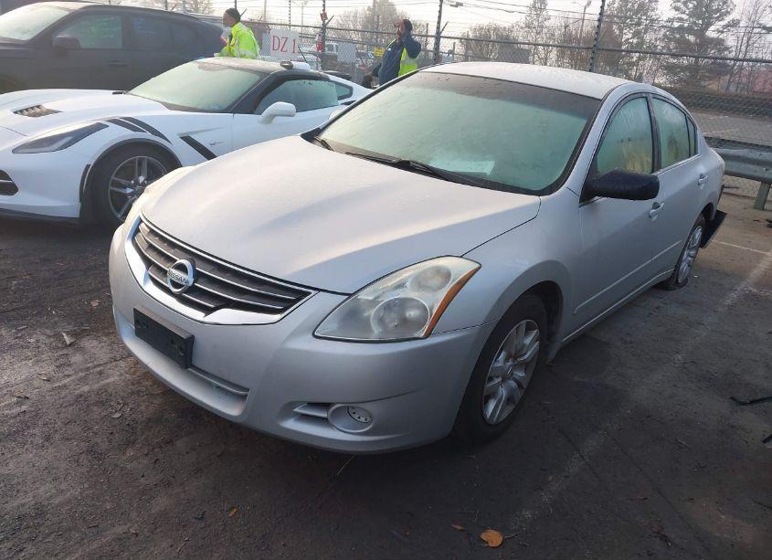 Photo 2 of 2011 Nissan Altima 2.5 S (VIN 1N4AL2AP8BC162923)