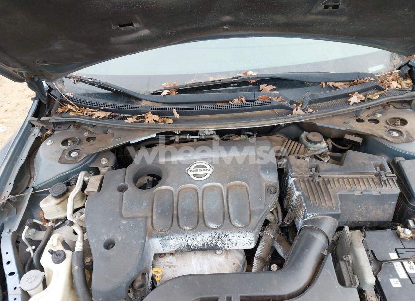 Photo 10 of 2011 Nissan Altima 2.5 S (VIN 1N4AL2AP8BC180645)