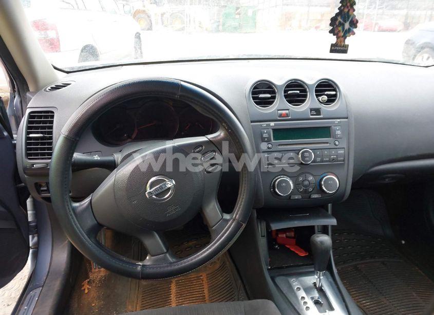 Photo 15 of 2011 Nissan Altima 2.5 S (VIN 1N4AL2AP8BC180645)