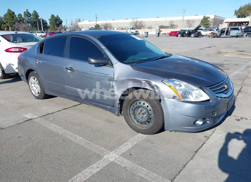 2011 Nissan Altima 2.5 S (VIN 1N4AL2AP8BN400273) main photo