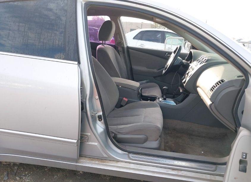 Photo 5 of 2011 Nissan Altima 2.5 S (VIN 1N4AL2AP8BN413640)