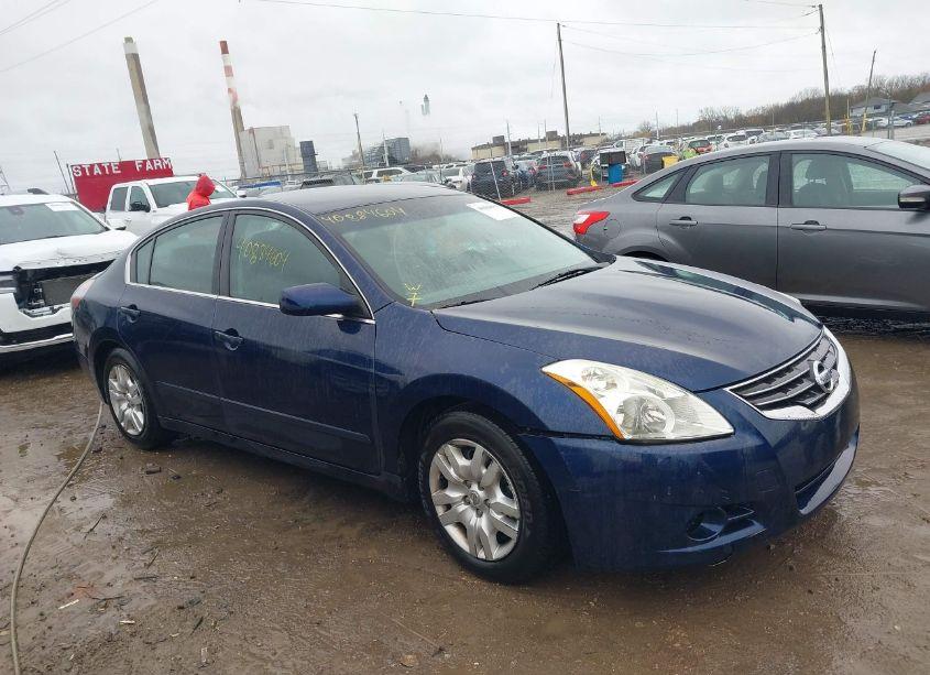 2011 Nissan Altima 2.5 S (VIN 1N4AL2AP8BN423973) main photo